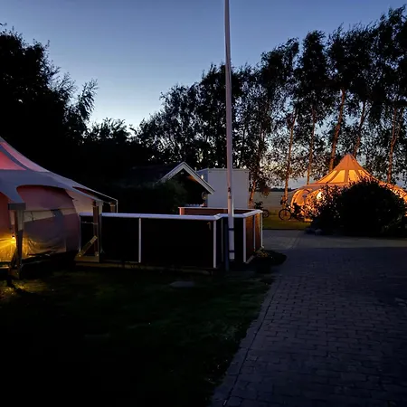 Romantik Luxus Glamping 4 *